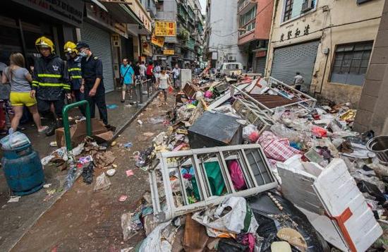 “天鸽”强势来袭致港澳珠三角严重受灾！